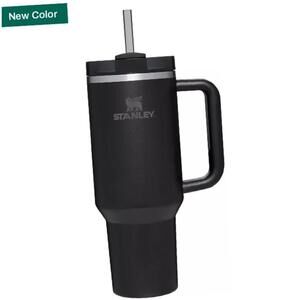 STANLEY QUENCHER FLOWSTATE TUMBLER 40 Oz black